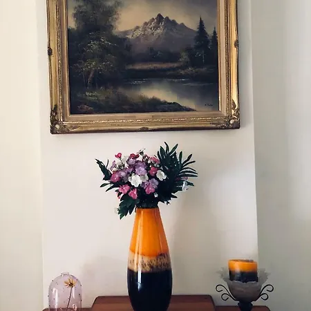 Queens Garden 2bedroom Vintage Townhouse Σπίτι διακοπών Πάφος